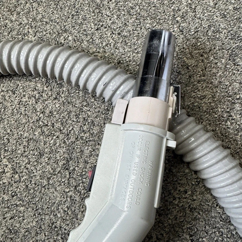 Electrolux Epic Series 6500 SR Vacuum Accessory Hose & Handle Attachment Works